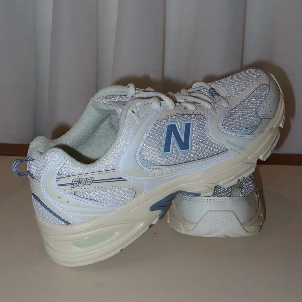 New Balance 530 Sneakers – Women’s Size 10 – Angora/Dusk Shower/Ice Blue NWOT - Picture 1 of 7